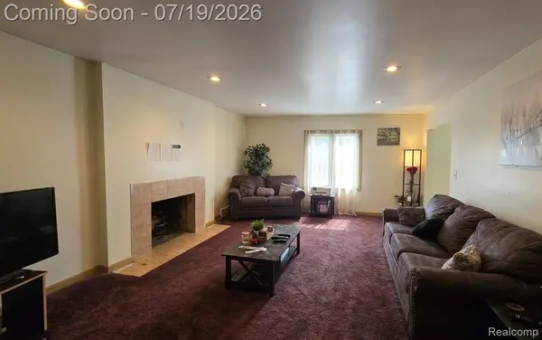 20487 Stratford RD, Detroit, MI 48221