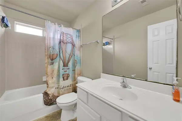 13408 Baron Hill LN, Rosharon, TX 77583