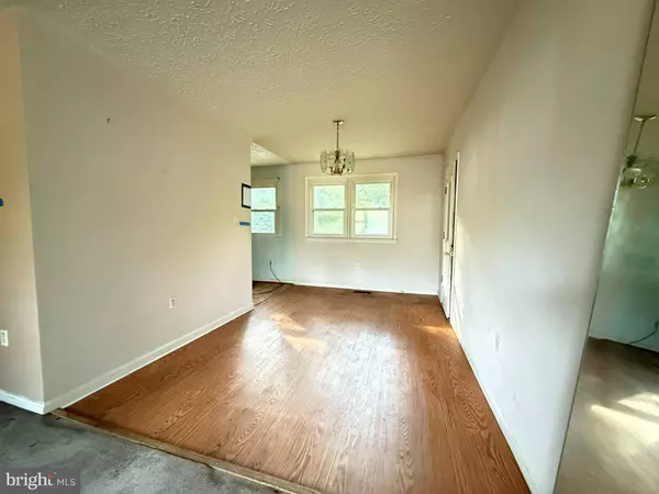 2200 BRIDLE PATH DR, Waldorf, MD 20601