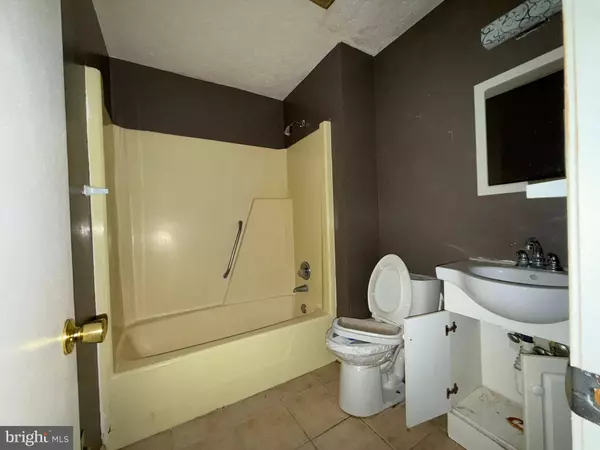 2200 BRIDLE PATH DR, Waldorf, MD 20601