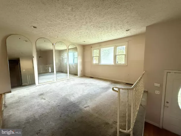 2200 BRIDLE PATH DR, Waldorf, MD 20601