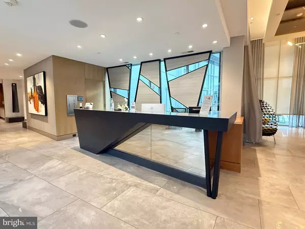 145 RIVERHAVEN DR #541, Oxon Hill, MD 20745