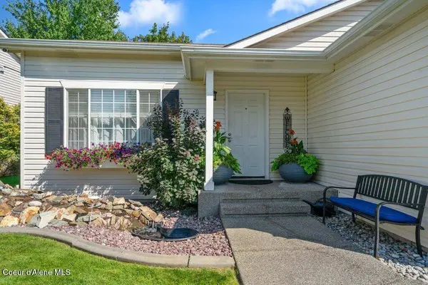 5976 N Belleville Dr, Coeur d'Alene, ID 83815