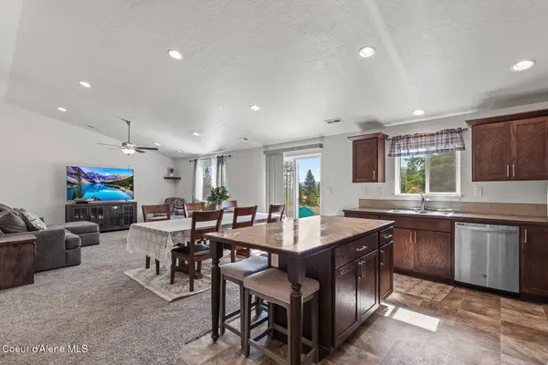 7316 W Radford Ln, Worley, ID 83876