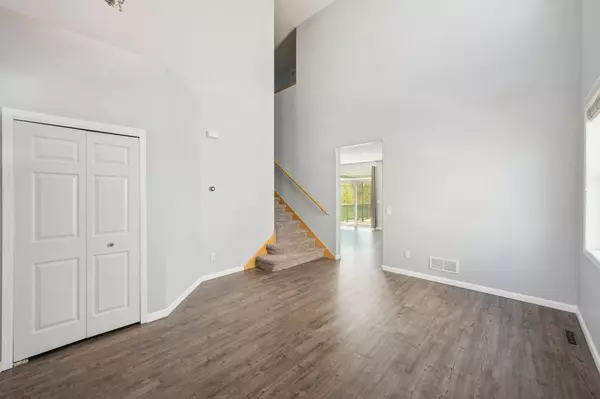 6789 Troy LN N, Maple Grove, MN 55311