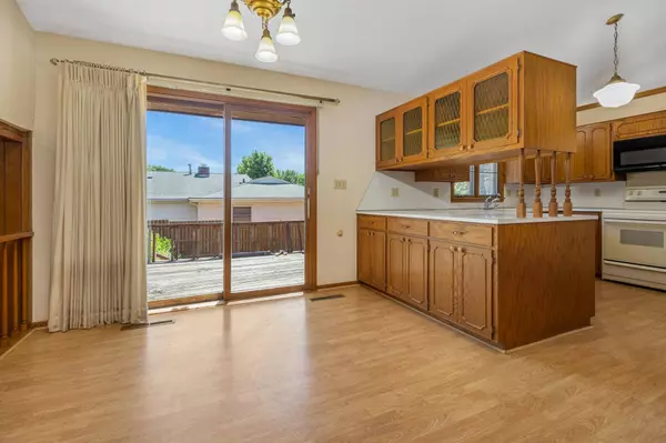 620 1st ST E, Tracy, MN 56175