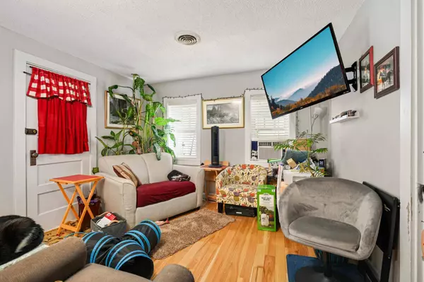 630 Glencoe ST NE, Fridley, MN 55432