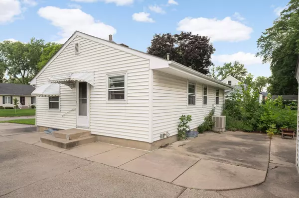 7539 3rd AVE S, Richfield, MN 55423