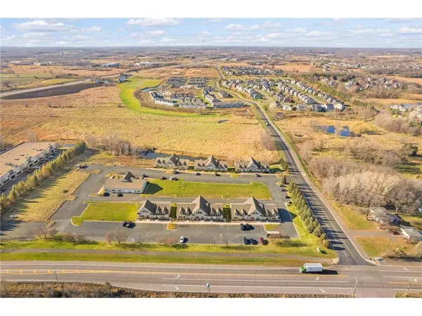 865/867/869 Meander CT, Medina, MN 55340