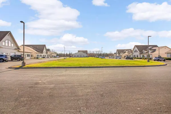 803/807/811 Meander CT, Medina, MN 55340