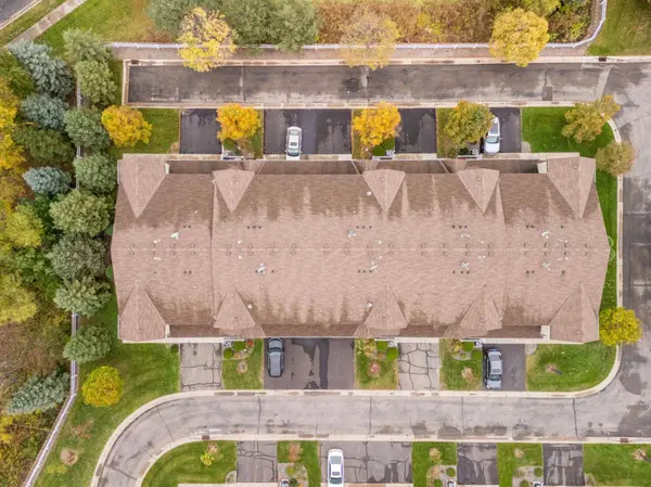 15684 Emerald DR N #5, Hugo, MN 55038