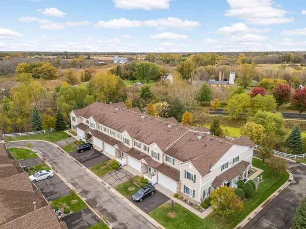 15684 Emerald DR N #5, Hugo, MN 55038