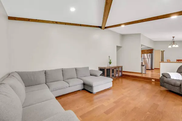 505 Chandler CT, Shoreview, MN 55126