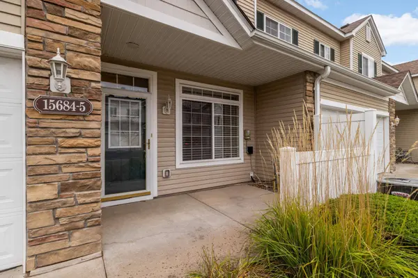 15684 Emerald DR N #5, Hugo, MN 55038