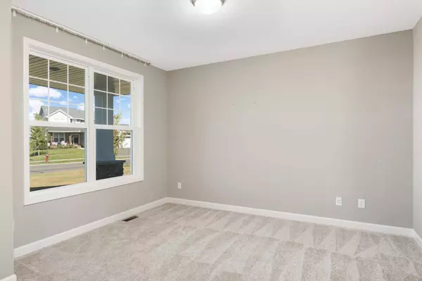 17545 57th ST NE, Otsego, MN 55374