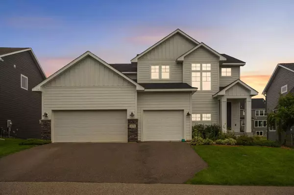 10732 39th ST N, Lake Elmo, MN 55042