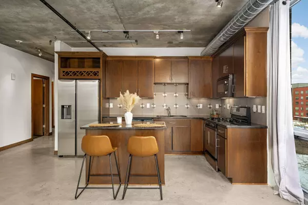 730 N 4th ST #412, Minneapolis, MN 55401