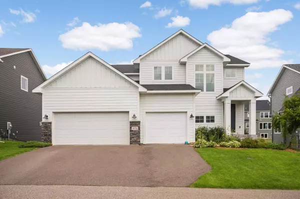 10732 39th ST N, Lake Elmo, MN 55042