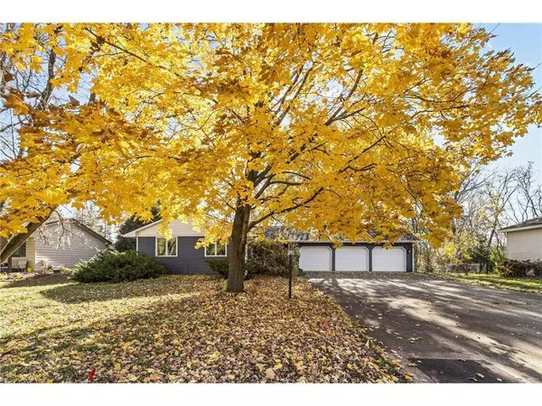 16405 13th AVE N, Minneapolis, MN 55447