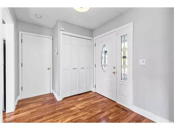 16405 13th AVE N, Minneapolis, MN 55447