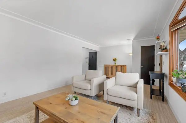 219 Demar AVE, Shoreview, MN 55126