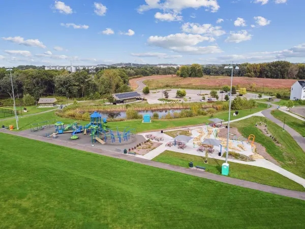 463 11th AVE NW, New Brighton, MN 55112