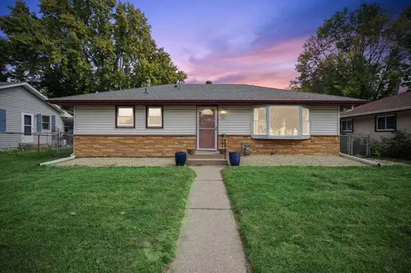 463 11th AVE NW, New Brighton, MN 55112