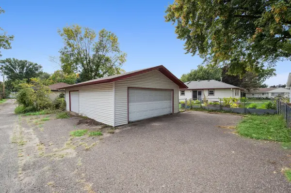 463 11th AVE NW, New Brighton, MN 55112