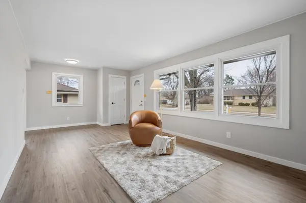 3500 72nd AVE N, Minneapolis, MN 55429