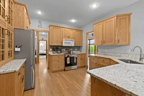 9840 Pine Shores DR, Pine City, MN 55063
