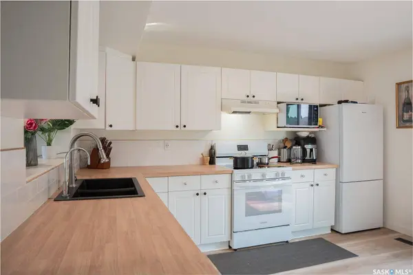 542 Carter WAY, Saskatoon, SK S7L 7J1