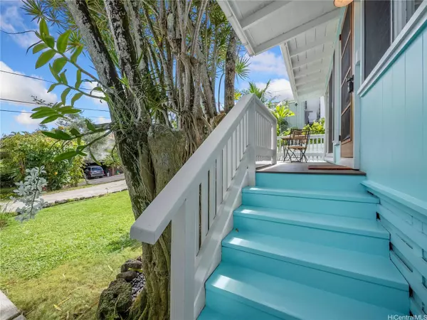 45-141A Kokokahi PL, Kaneohe, HI 96744