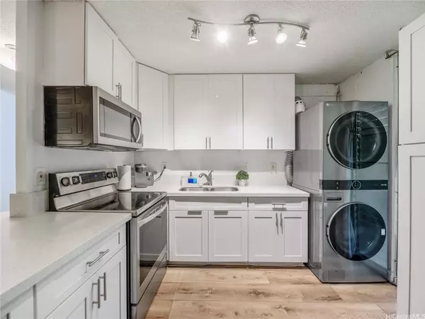 95-227 Waikalani DR #A102, Mililani, HI 96789