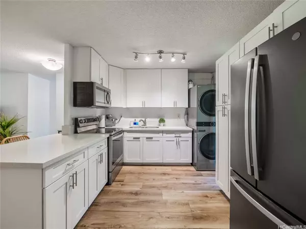 95-227 Waikalani DR #A102, Mililani, HI 96789