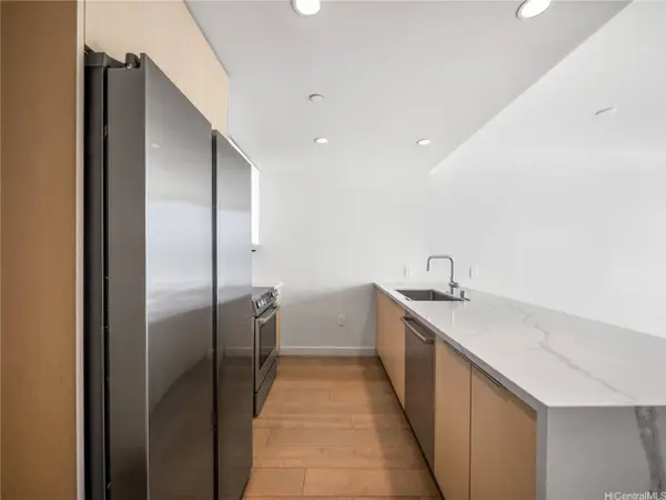 1001 Queen ST #1713, Honolulu, HI 96814