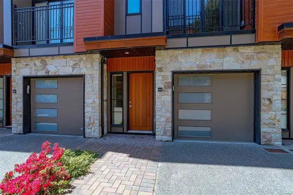 2130 Sooke Rd #403, Colwood, BC V9B 1W5