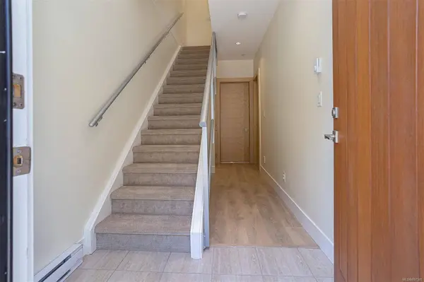 2130 Sooke Rd #403, Colwood, BC V9B 1W5