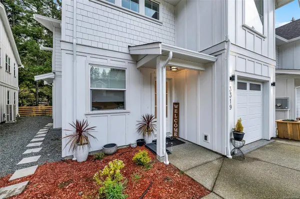 3319 West Oak Pl, Langford, BC V9C 2P2