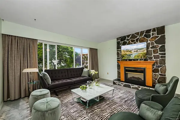 775 Revilo Pl, Langford, BC V9B 2P5