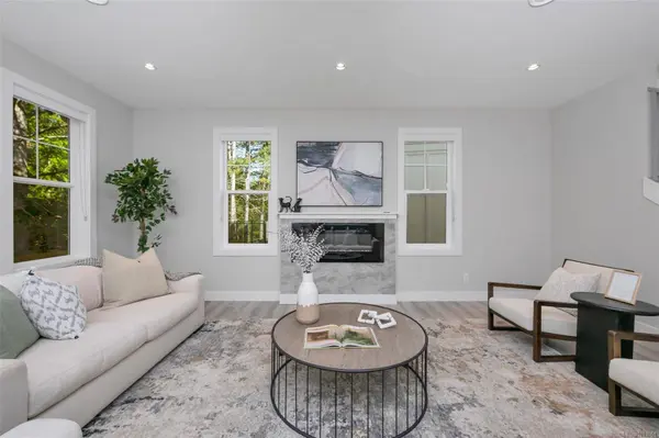 3315 West Oak Pl, Langford, BC V9C 2P2