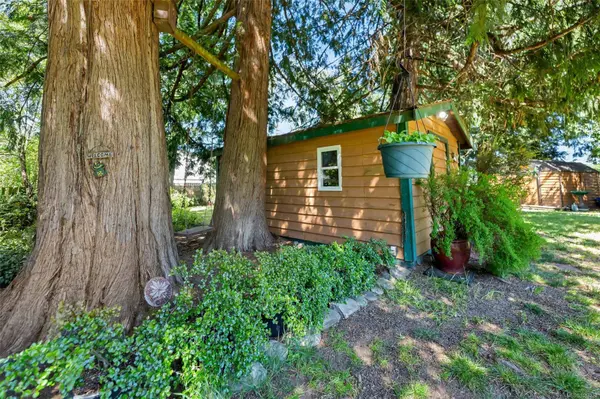 1028 Jenkins Ave, Langford, BC V9B 2N7