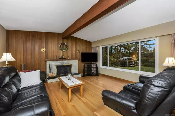 1113 Neild Rd, Metchosin, BC V9C 3X5