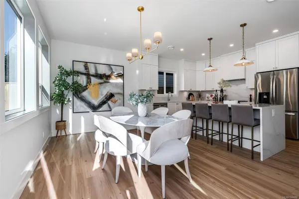 654 Wisteria RDG, Langford, BC V9B 3N4