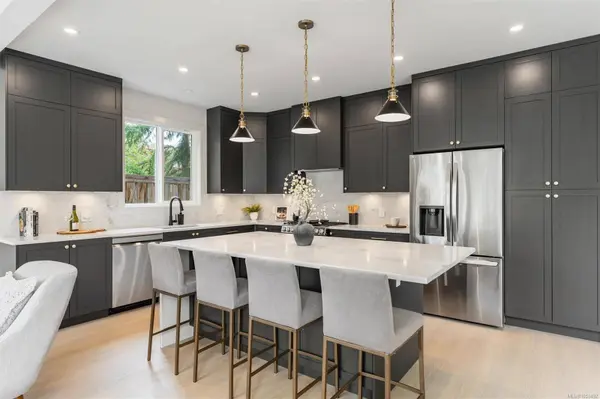 650 Wisteria RDG, Langford, BC V9B 3N4