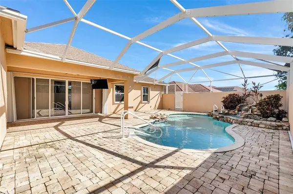 1038 SW Fisherman Ave, Port St Lucie, FL 34953