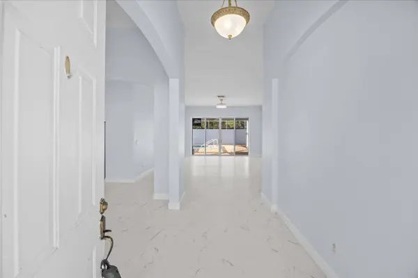 1038 SW Fisherman AVE, Port St Lucie, FL 34953