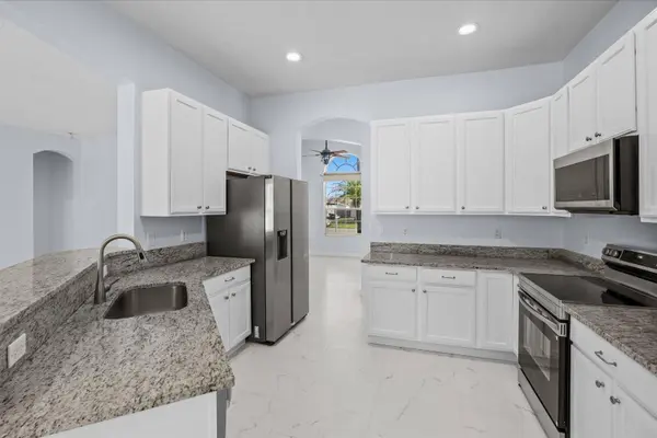 1038 SW Fisherman AVE, Port St Lucie, FL 34953