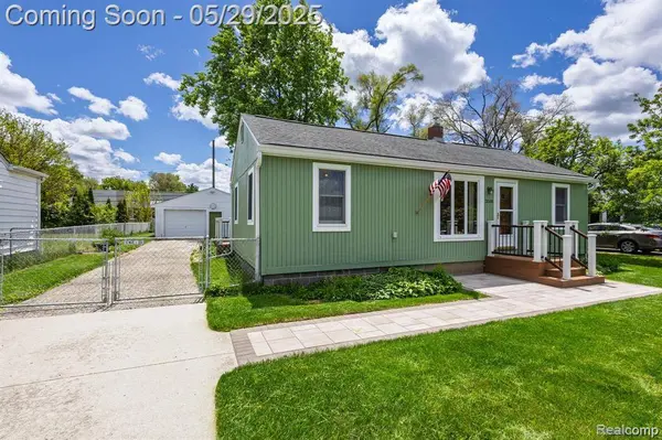 2500 Howe Street, Shelby Twp, MI 48317