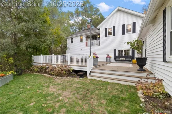 5640 Hummer Lake Road, Brandon Twp, MI 48371