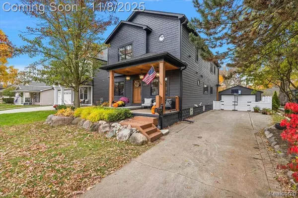 606 Golf Avenue, Royal Oak, MI 48073